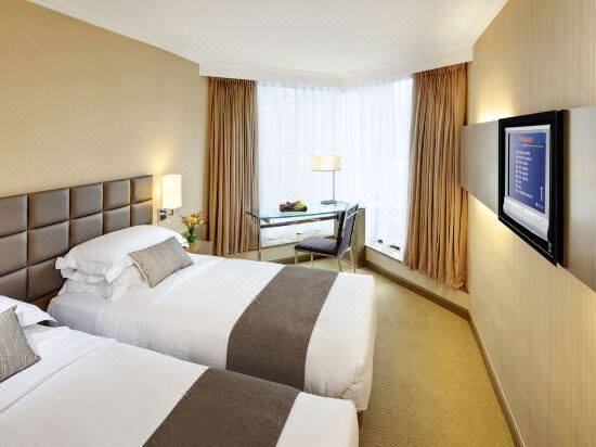 The Luxury Room of the Kowloon Hotel in Hong Kong