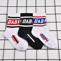 Châu Âu và Hoa Kỳ đường phố gió chữ thể thao thời trang đường phố thời trang trẻ em vớ trẻ em nhảy đường phố vớ vớ bé trai vớ ngắn tất lưới cho bé