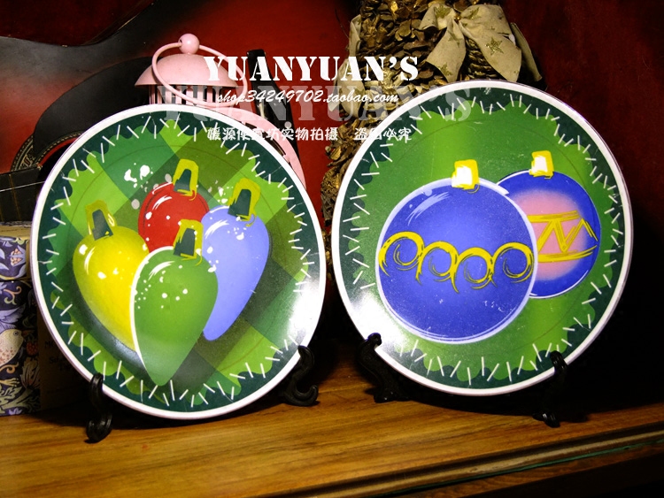 Exported to Europe and the United States classical Christmas holiday lights printing round plate with gold rim porcelain home decoration plate 2 types