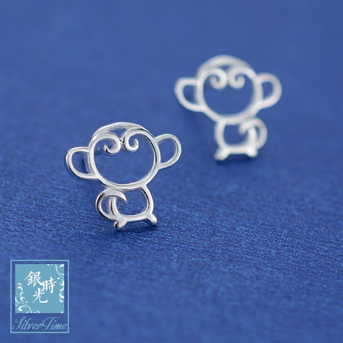 Silver Time S925 Sterling Silver Stud Earrings Simple Hollow Monkey Earrings Fashion Personality Versatile Earrings Women