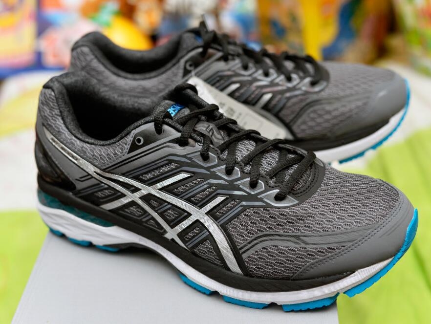 ASICS gt 2000 4