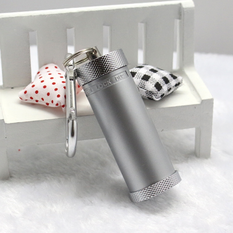 High-grade creative personality metal mini carry-on ashtray with lid windproof car portable pocket smoker ashtray box