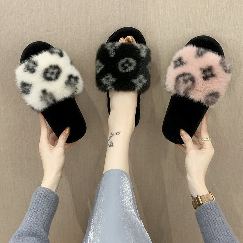Foreign Trade Amazon Autumn and Winter New Large Fur Flat Slippers for Women, Non-Slip Rabbit Fur Open-Toe Cotton Slippers for Home Use