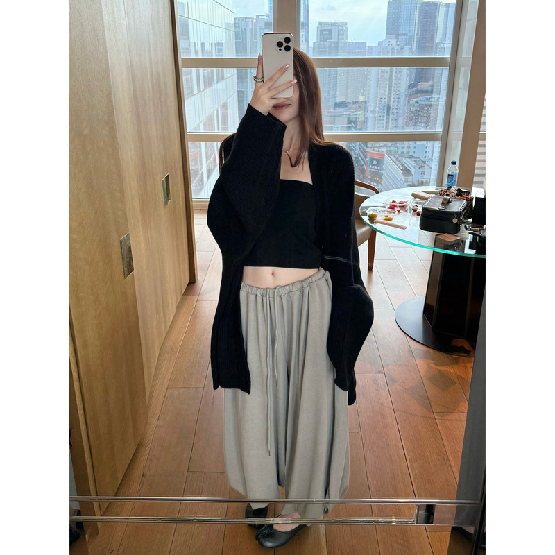 The Latest Must-Have Milk-Soft Pants Are Both Cute and Stylish, Concealing Imperfections, Soft and Fluffy, with a Stretchy Cuff The Latest Must-Have Milk-Soft Pants Are Both Cute and Stylish, Concealing Imperfections, Soft and Fluffy, with a Stretchy Cuff