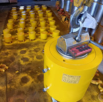 Electric cylinder jack hydraulic separate jack with pins and lugs at both ends three-year guarantee