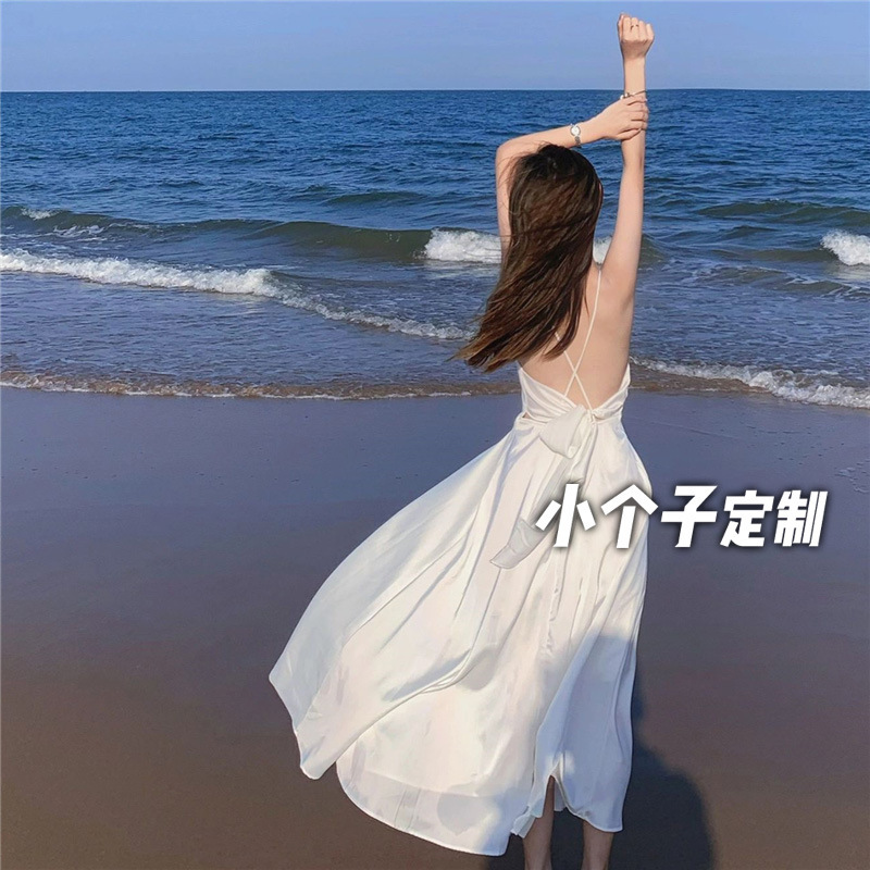 150cm Petite Backless Fairy-Like Spaghetti Strap Dress for Women, Summer Waist-Cinching A-Line Mid-Length Beach Vacation Dress 150cm Petite Backless Fairy-Like Spaghetti Strap Dress for Women, Summer Waist-Cinching A-Line Mid-Length Beach Vacation Dress