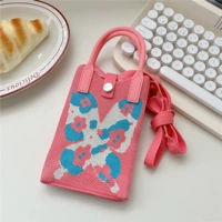 Пегая бабочка в порошке