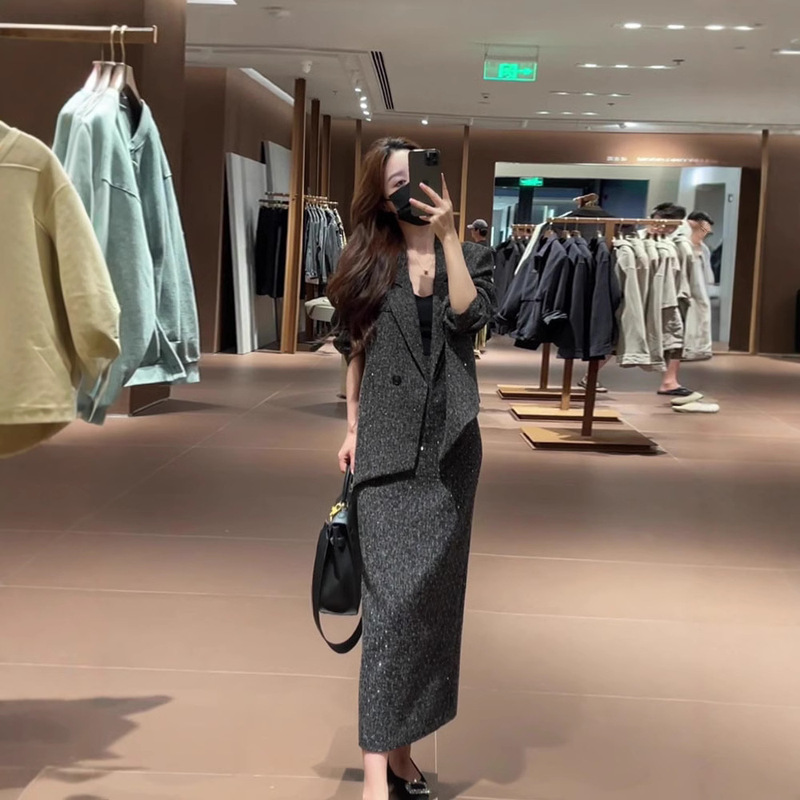 Plus Size Women's Shiny Suit and Skirt Two-Piece Set 2026 Spring Outfit for Chubby Women, Suit with Slit Skirt Set