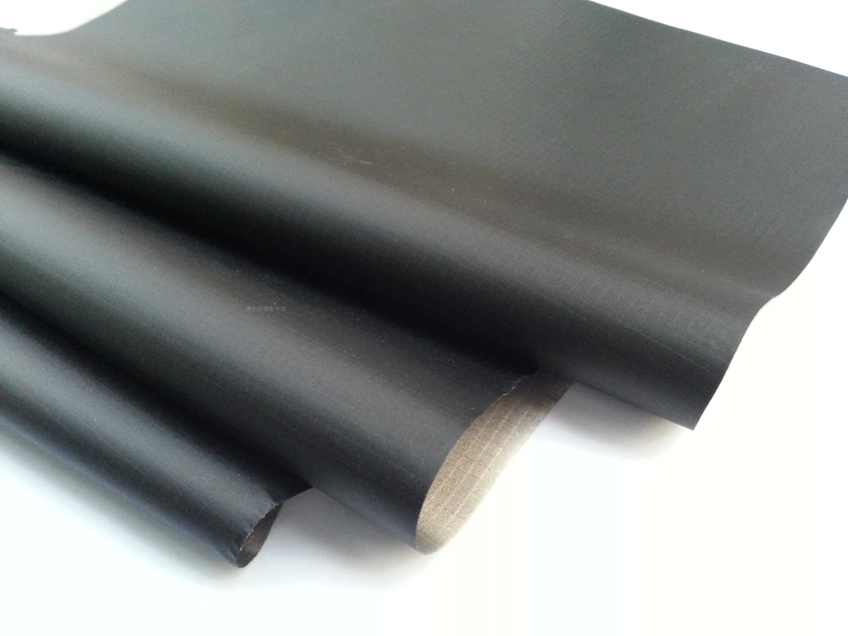 Sản xuất vải sườn chống từ tính BLOCKING kẻ sọc đen chống oxy hóa một mặt đầm mùa đông cho bà bầu