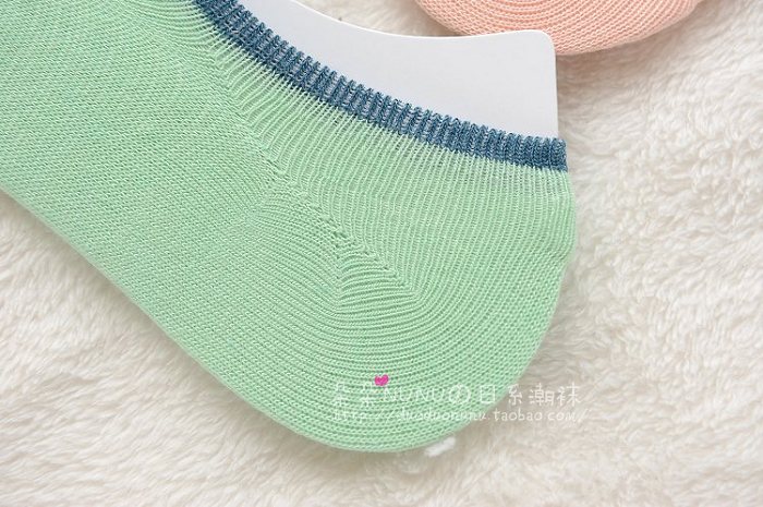 Tre sợi nữ mô hình trạng thái thấp nông hấp thụ mồ hôi hấp thụ chất khử mùi chống dính dải mỏng kháng khuẩn ống ngắn vớ cotton thể thao vớ cao cổ
