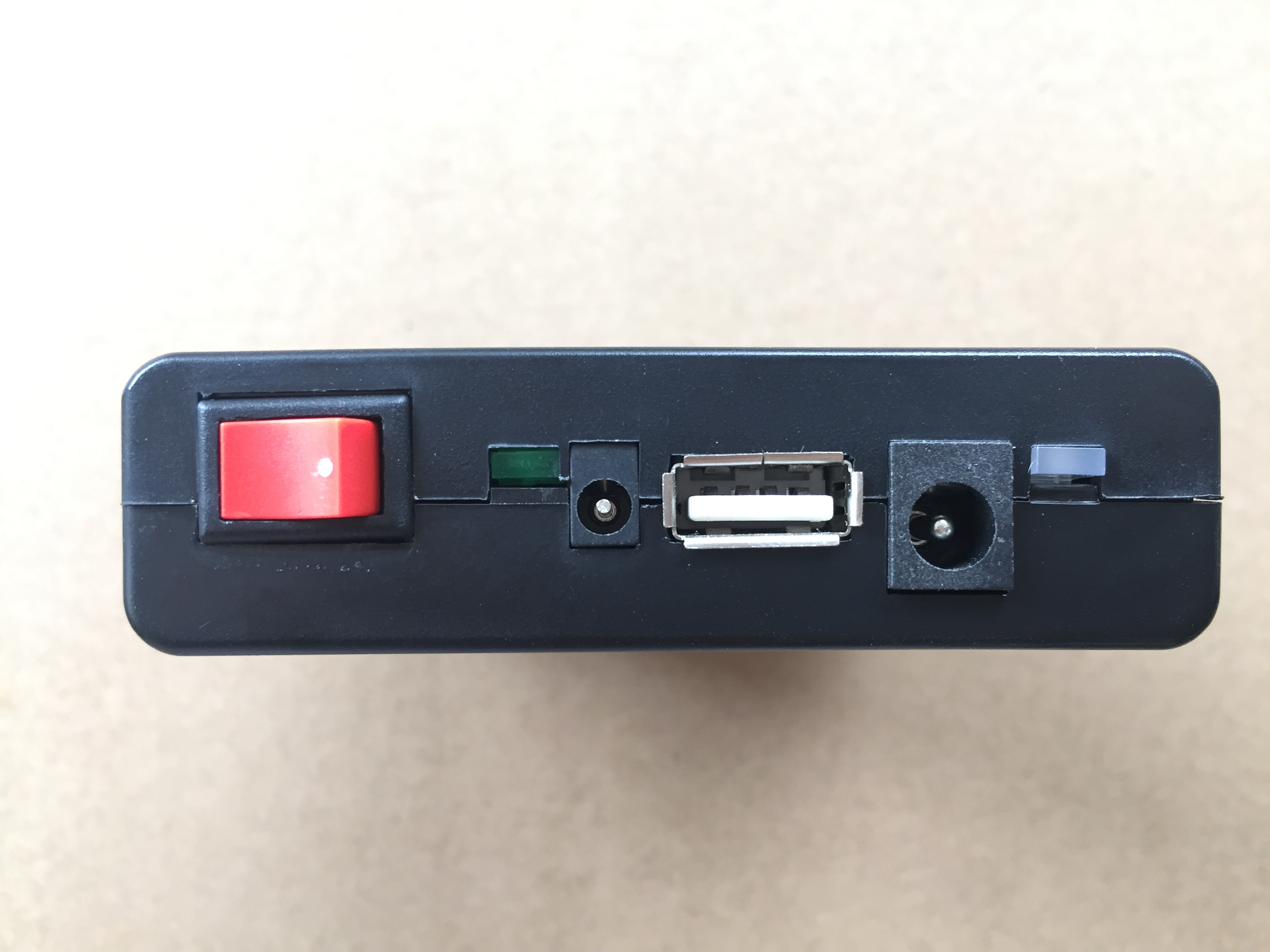 18650 cho pin sạc kho báu ra 5V7.4V12V DIY điện thoại di động điều chỉnh băng cassette có thể 8-24V - Ngân hàng điện thoại di động sạc dự phòng xiaomi 20000mah