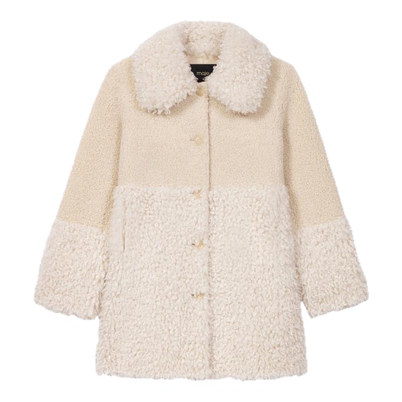 利落肩线剪裁 时尚单排扣设计