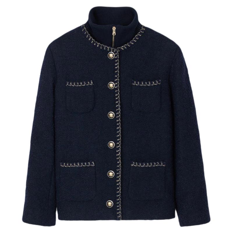 金色纽扣圆领花呢外套