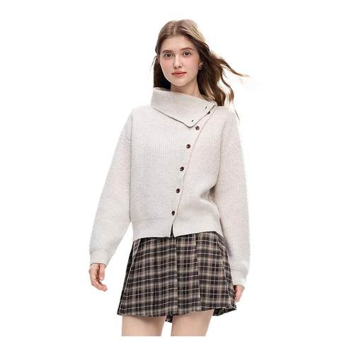 betu百图设计感慵懒风高领毛衣女2025年冬季新款软糯宽松针织衫