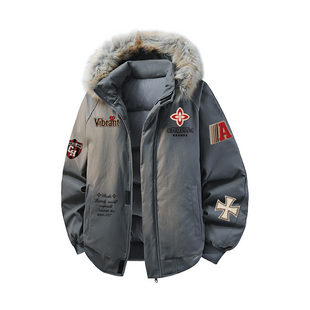 查尔斯桃心徽章印花85羽绒服男女冬季新款宽松休闲工装连帽外套潮