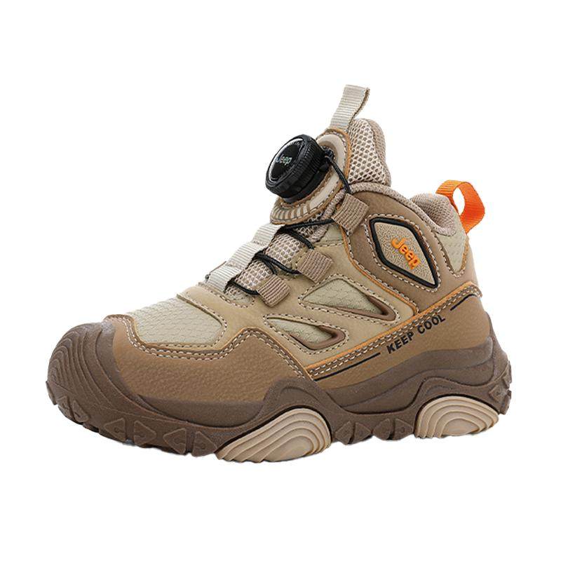 商城专柜爆卖两万双Jeep儿童棉鞋