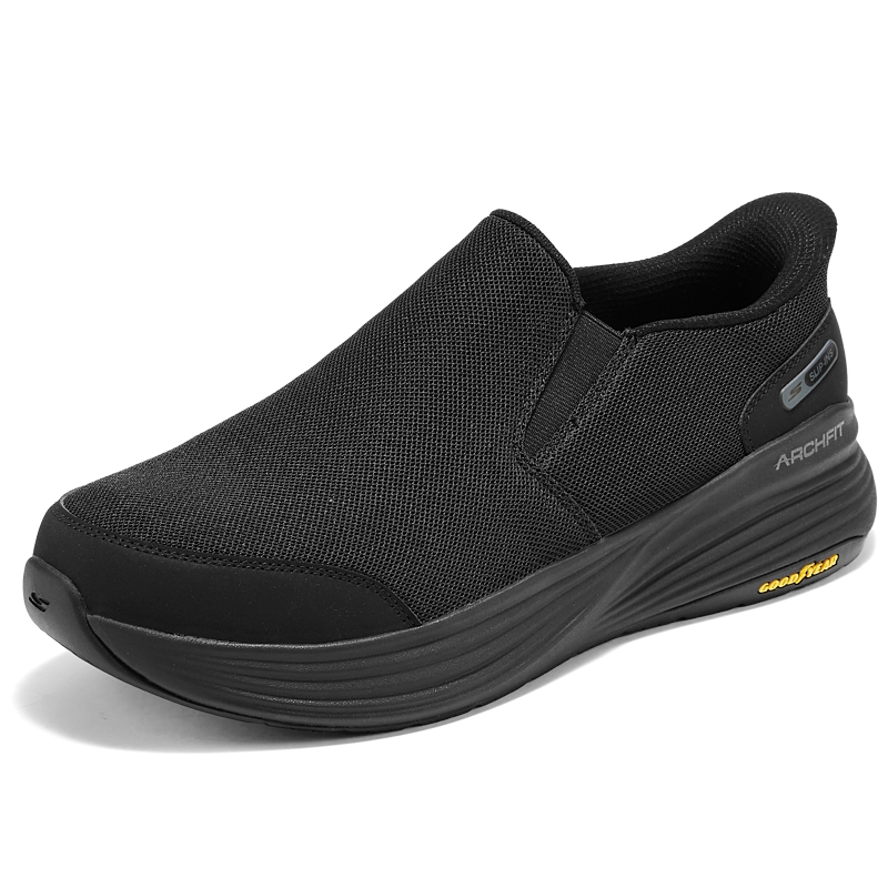 ARCH FIT鞋垫，提供卓越支撑和舒适感