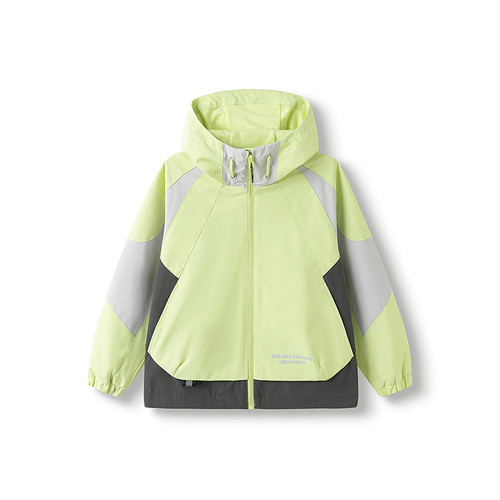 商场巴拉巴拉外套防风