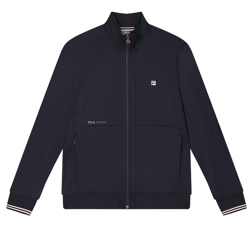 ���ڲ�����FILA ��ֹٷ���ʿ��֯���������ﶬ�¿�ʱ����������������� 709Ԫ