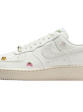 nike耐克女鞋AIR FORCE 1 '07运动鞋休闲鞋IQ1143-100