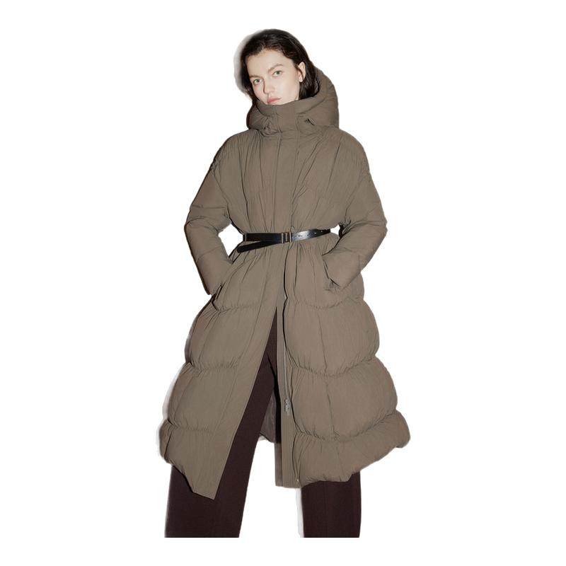 ���ڲ�������ɫ S ELLE90��Ѽ�޿�ɫ��ñ�������޷� 746Ԫ