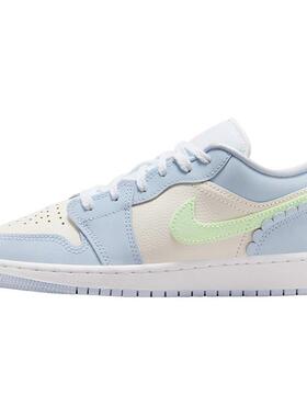 JORDAN耐克女鞋AJ1米蓝色爱心挂饰大童运动鞋低帮板鞋IB7113-403