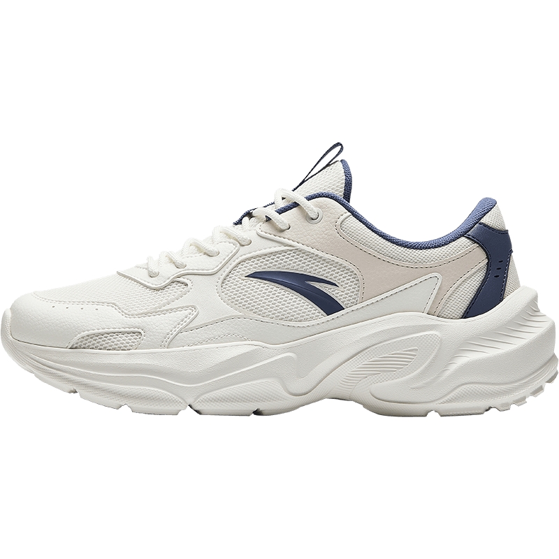 安踏男鞋运动鞋皮面防水休闲鞋