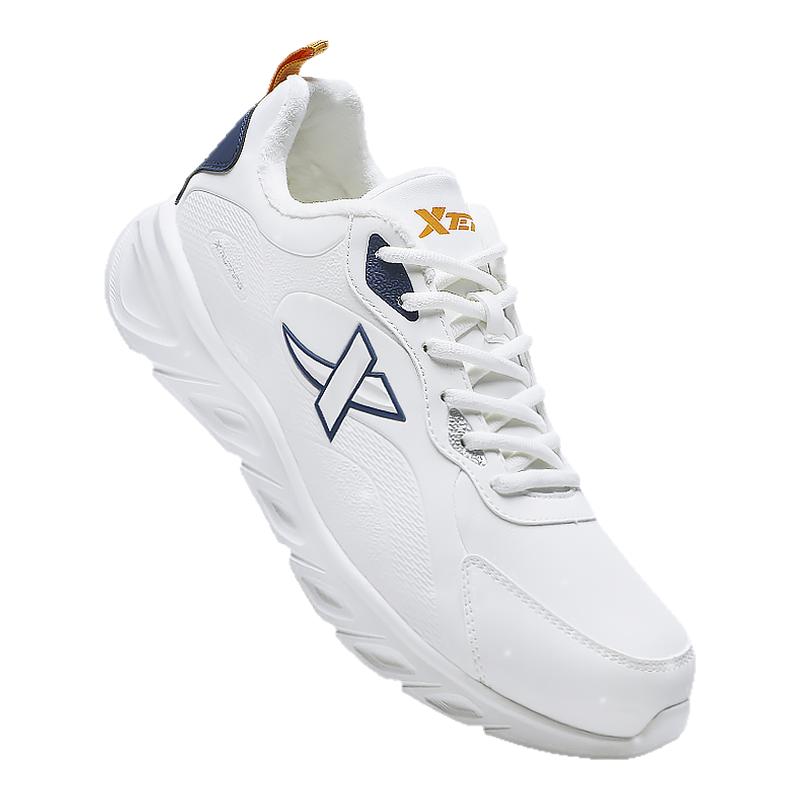 特步加绒棉鞋男2025新款冬季皮面运动鞋舒适减震跑鞋二棉保暖男鞋