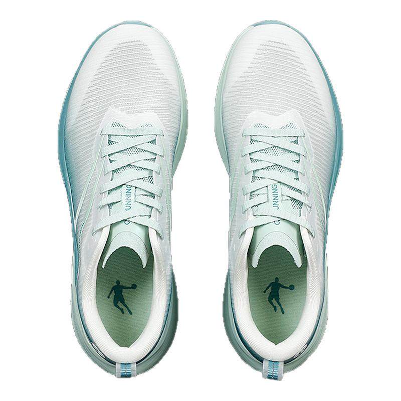 ���ڲ�����ӫ���Ӱ��/��ɫ 42 �ǵ���Ь�ܲ�Ь�˶�Ьרҵ��Ь 149Ԫ