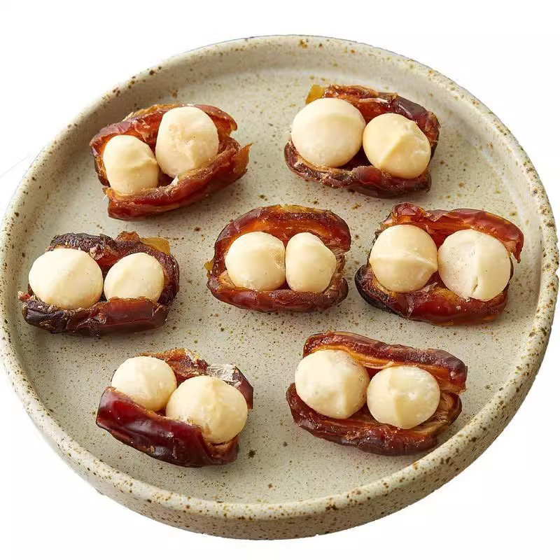 抱抱果椰枣夏威夷果枣夹核桃坚果儿童零食独立小包装网红休闲小吃