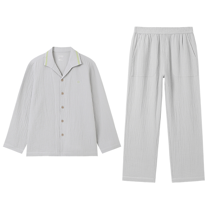 宽松开襟版型，包容多种身形