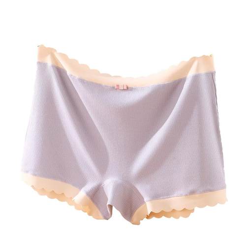 大码无痕莫代尔棉四角平角内裤女