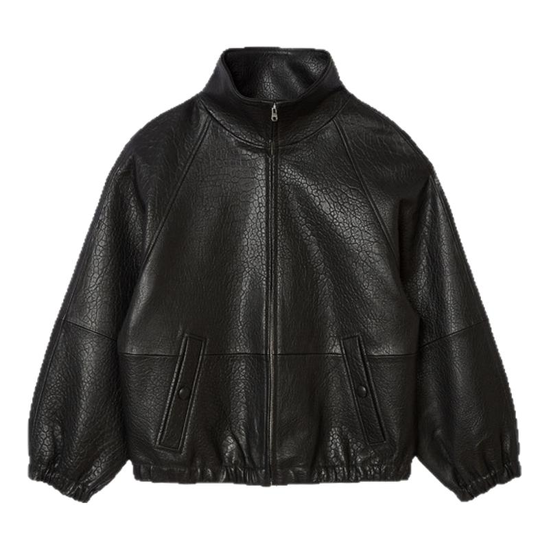 黑色皮夹克显瘦立领设计显利落