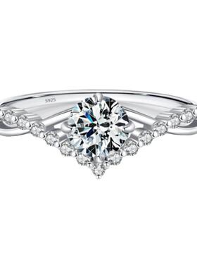 MODIAN摩典50分莫桑钻S925纯银为爱加冕皇冠戒指女情侣求婚钻戒