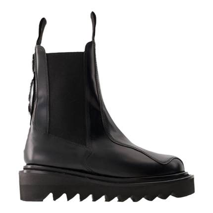 Toga Pulla Aj1146 黑色光面小牛皮靴子厚底套脚短筒切尔西靴