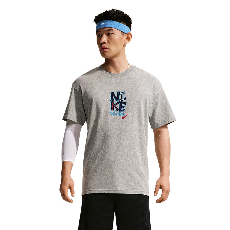 ���ڲ�����NIKE�Ϳ��ж���2026�ļ�ͼ��ӡ������͸�������˶�T��IM5043-063IM5043-010 S  220Ԫ