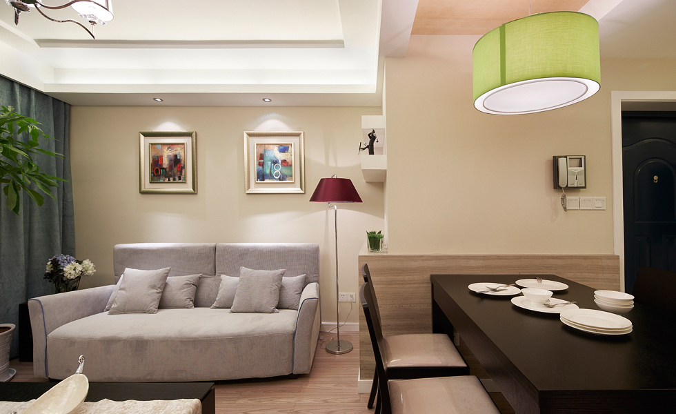 U型厨房装修效果图大全 木纹橱柜效果图_3