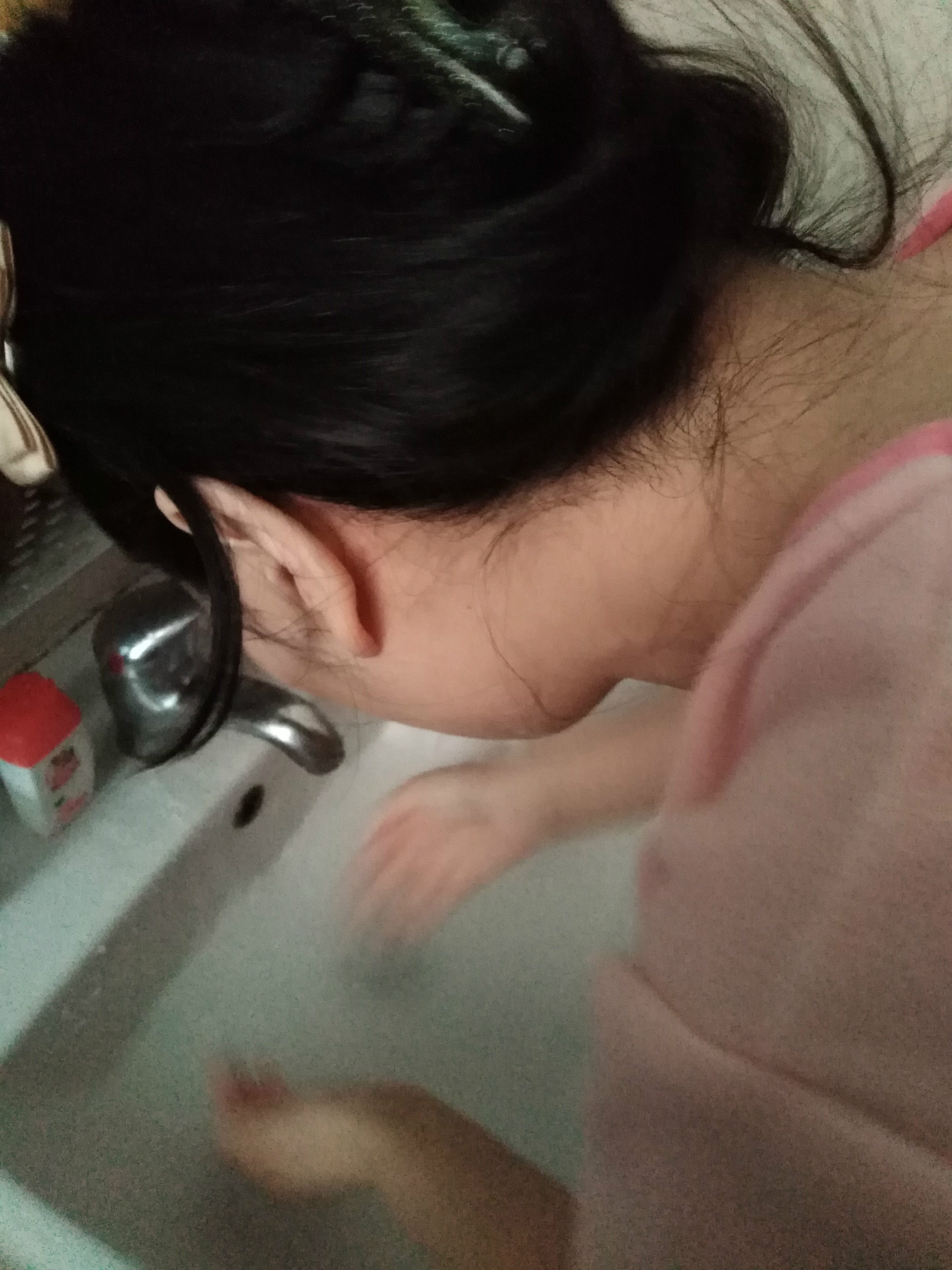 nini氨基酸洗面奶么样到底好不好可以通用吗，两款产品使用评测_搜券