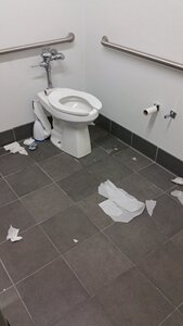 CVS(gellert boulevard)