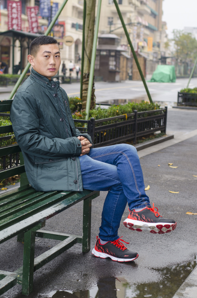 劲霸加厚棉服外套