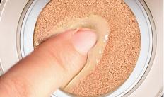 悠雅裸妆气垫BB美颜遮瑕控油怎么样有用吗，母女俩使用一个月效果对比,第8张