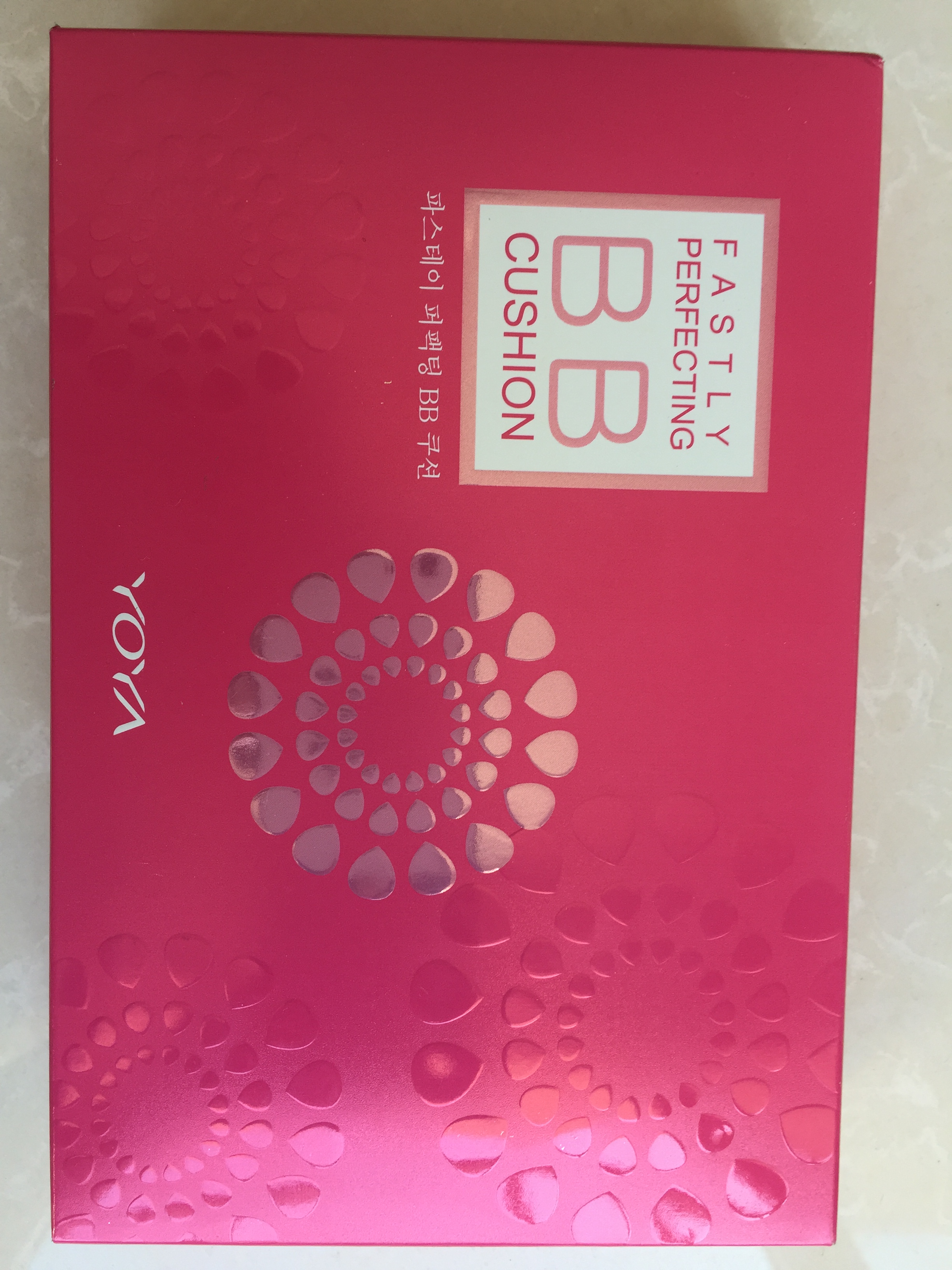 悠雅裸妆气垫BB美颜遮瑕控油怎么样有用吗，母女俩使用一个月效果对比,第2张