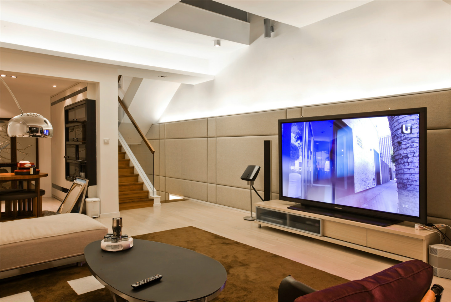 580平别墅断桥铝阳光房图片 玻璃铝合金折叠门图片_4