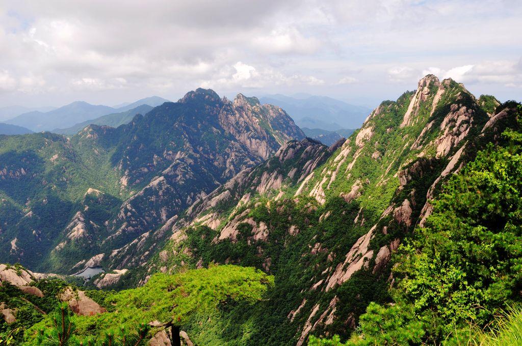 华山