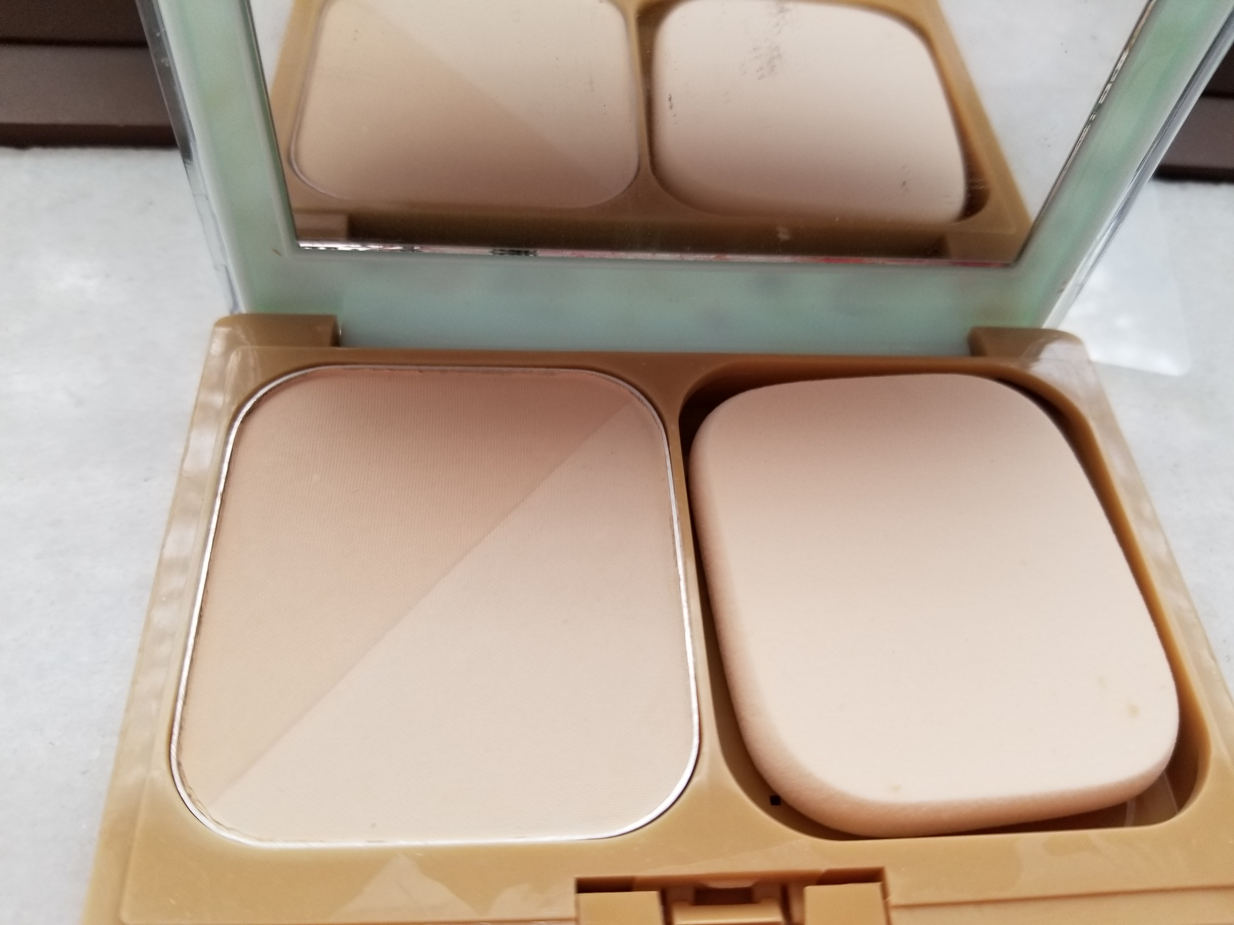 Qstree分时段二合一粉饼好用吗？怎么样？多少钱，使用效果揭秘,第3张