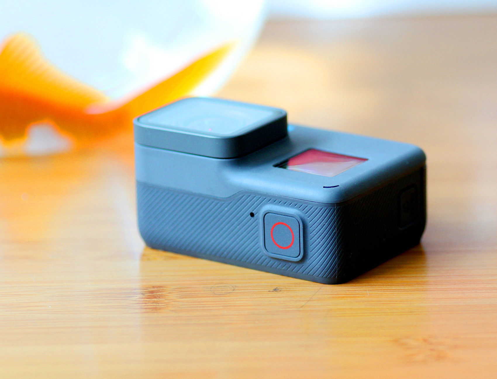 了解gopro hero5和6哪个好?GoPro HERO 6 BLACK数码运动相机怎么样评测分享!