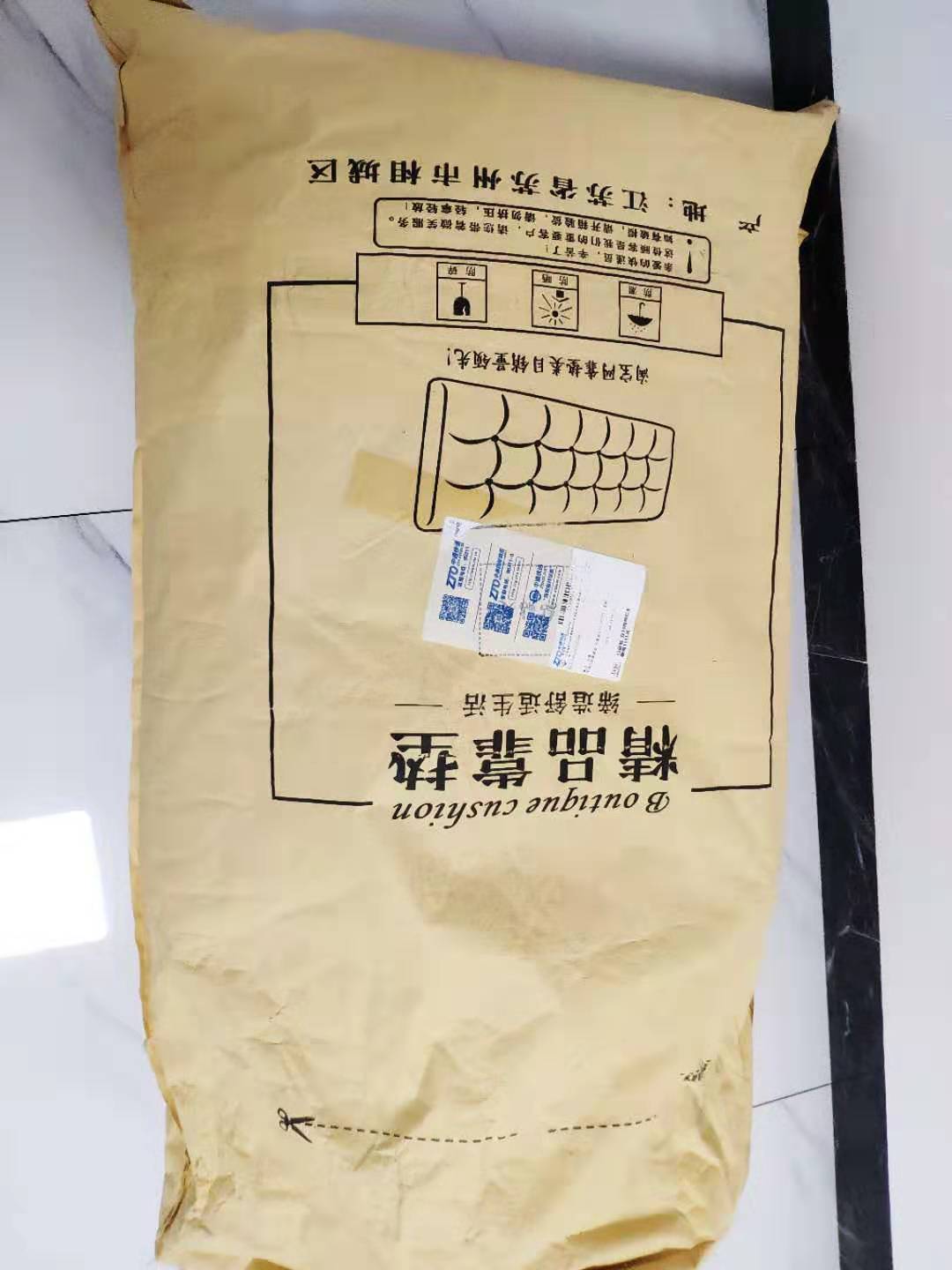 飘窗垫阳台垫子定做质量如何什么牌子的是真的吗，使用一个周后评测报告