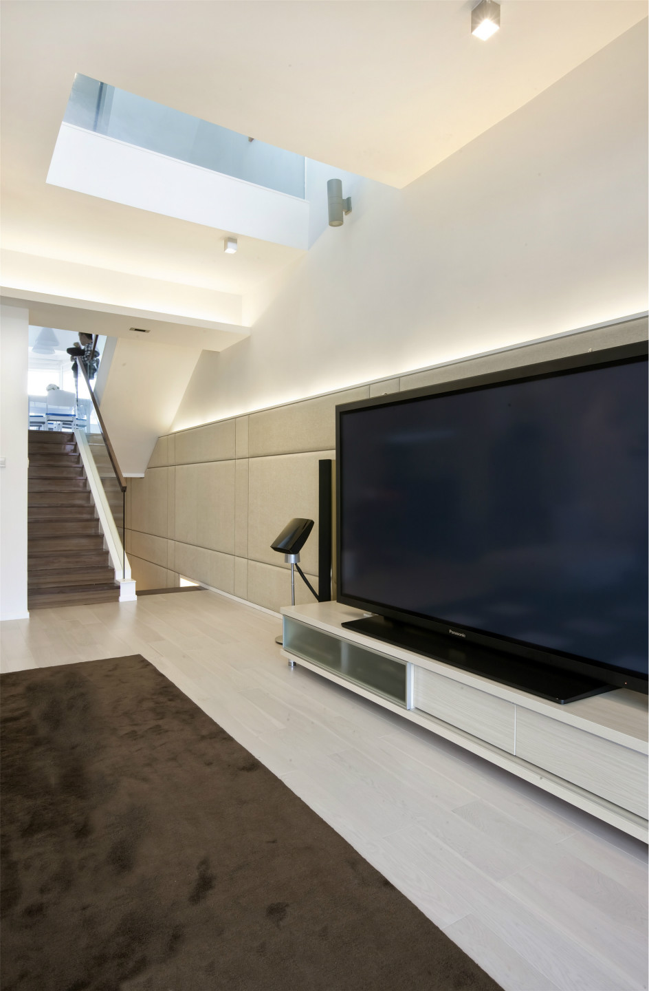 580平别墅断桥铝阳光房图片 玻璃铝合金折叠门图片_2