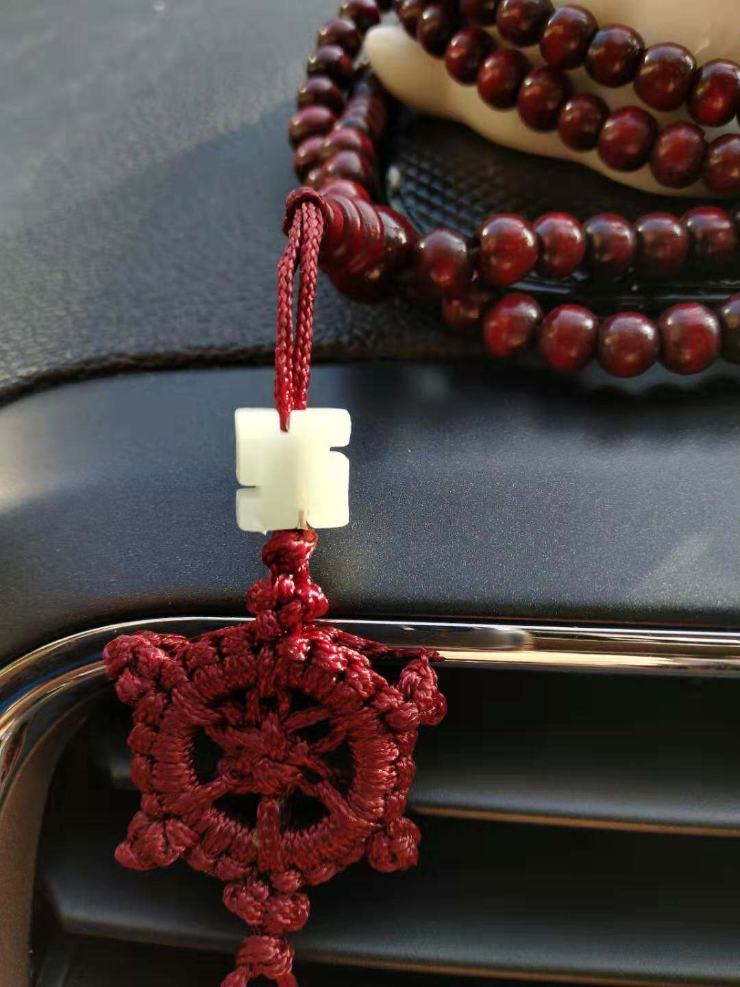 车内饰品摆件汽车车载香水怎么样是哪个国家的牌子，热门产品亲自试验_搜券