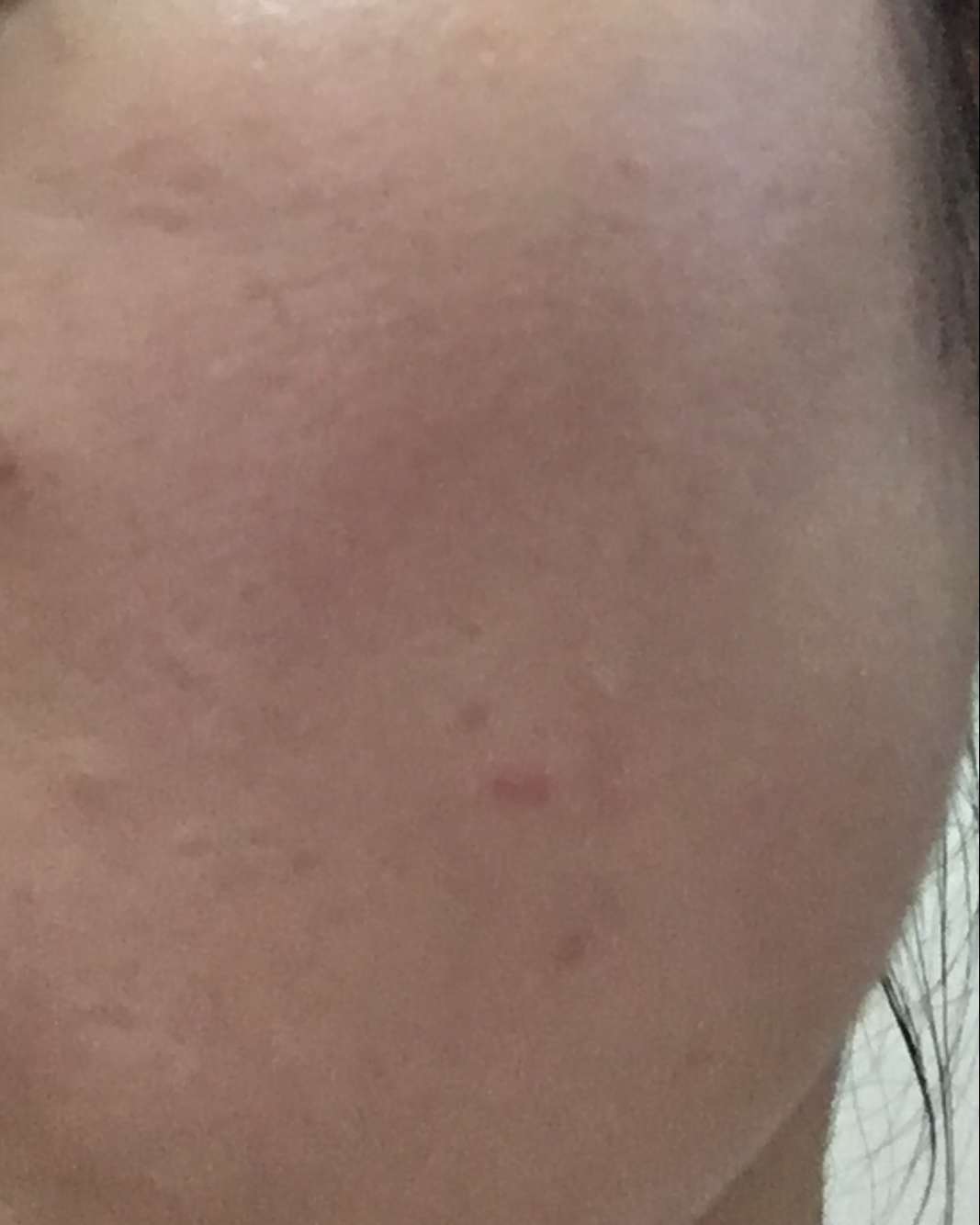 相宜本草红景天隔离防护乳